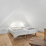 Amazing In With Wifi Blavand