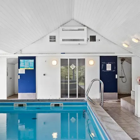 Amazing In With Indoor Swimming Pool Σπίτι διακοπών